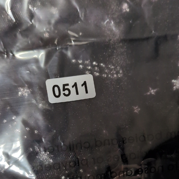 Black Velvet Star-Embellished Women's Block Heel Boots - Picture 7 of 7